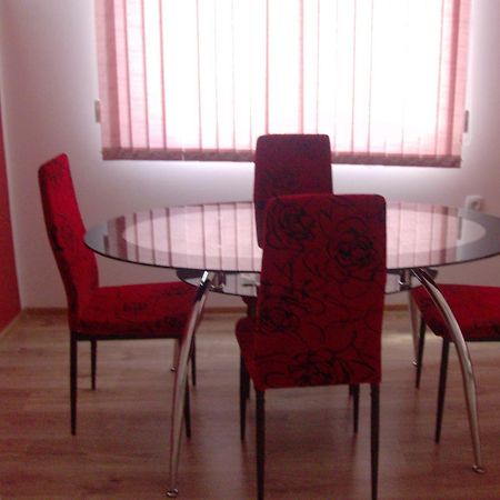 Guest House Nedelchevi Primorsko Bagian luar foto