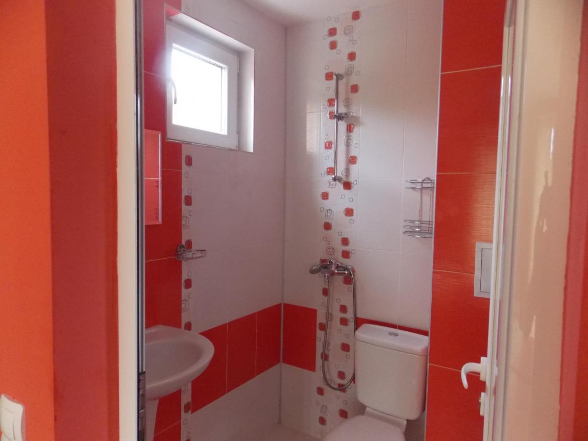 Guest House Nedelchevi Primorsko Bagian luar foto