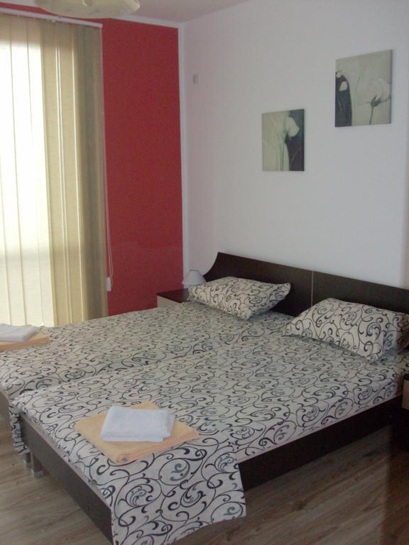 Guest House Nedelchevi Primorsko Ruang foto