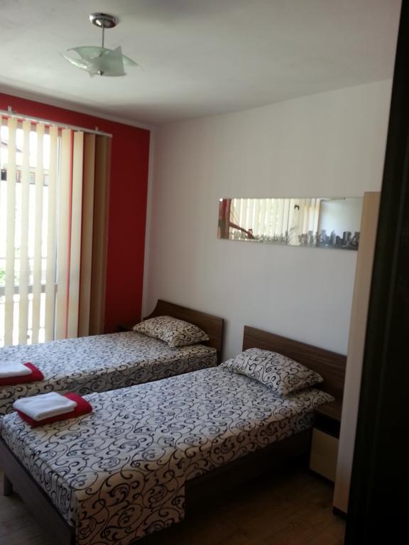 Guest House Nedelchevi Primorsko Ruang foto