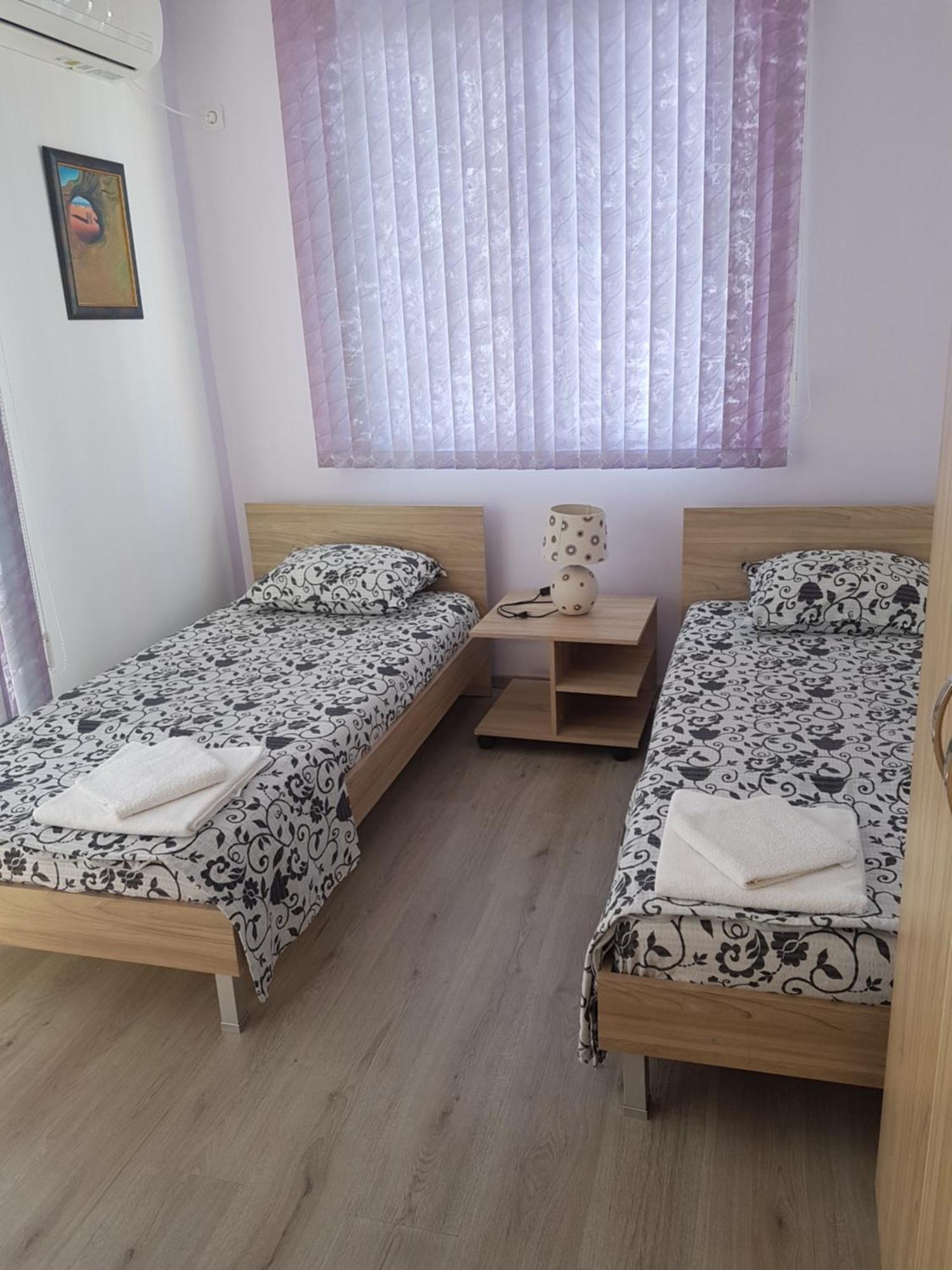 Guest House Nedelchevi Primorsko Bagian luar foto