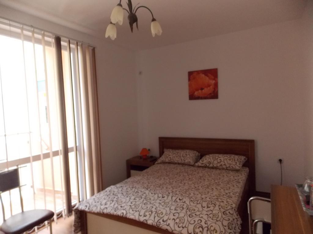 Guest House Nedelchevi Primorsko Ruang foto
