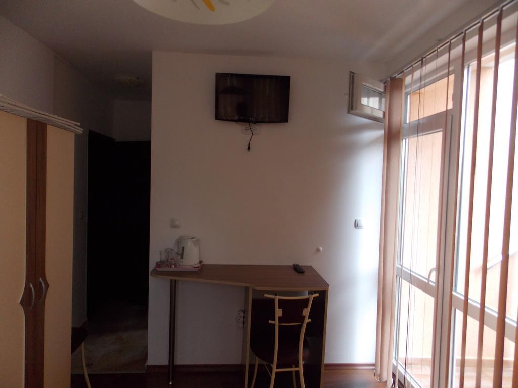 Guest House Nedelchevi Primorsko Bagian luar foto