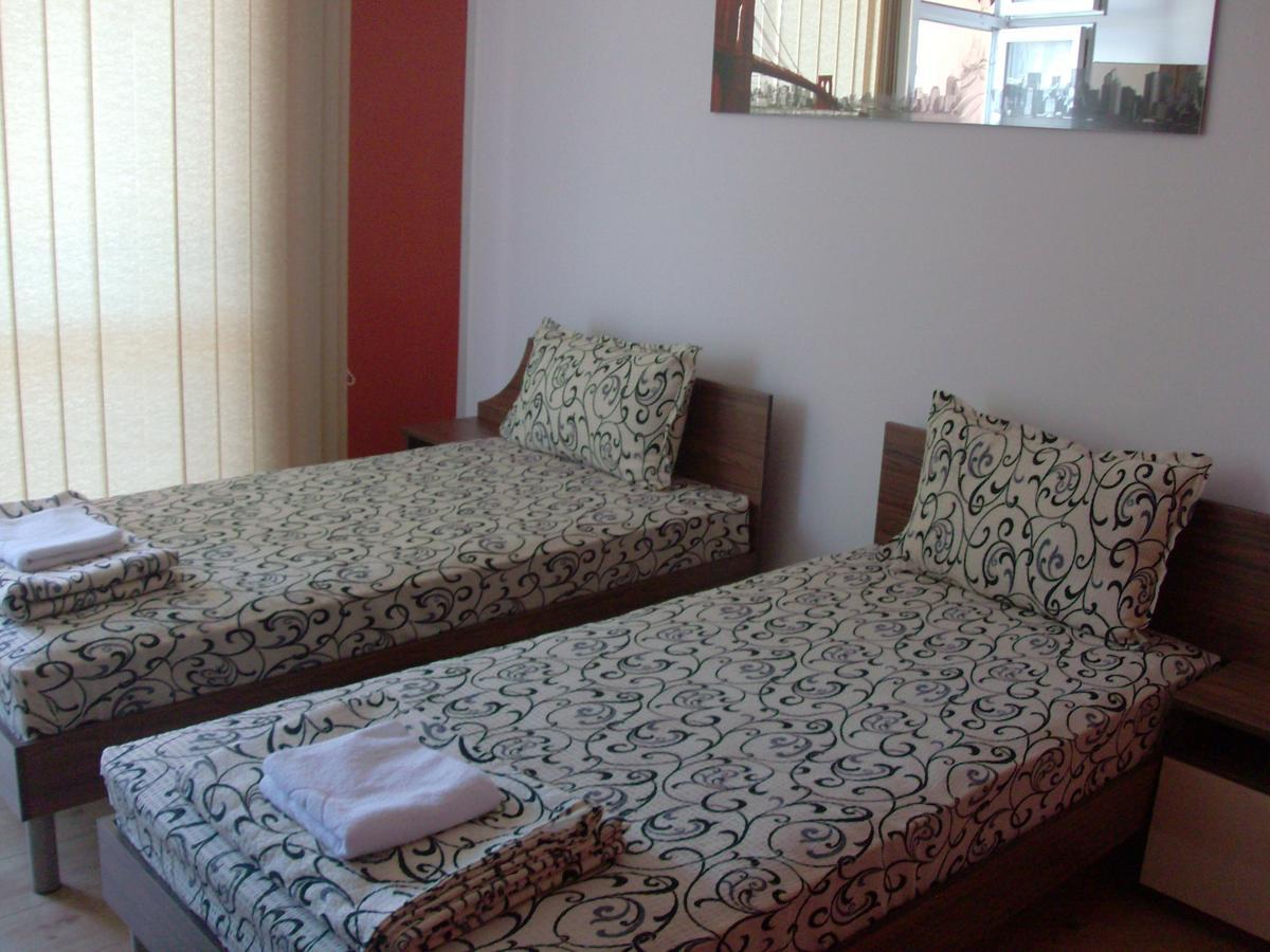 Guest House Nedelchevi Primorsko Bagian luar foto