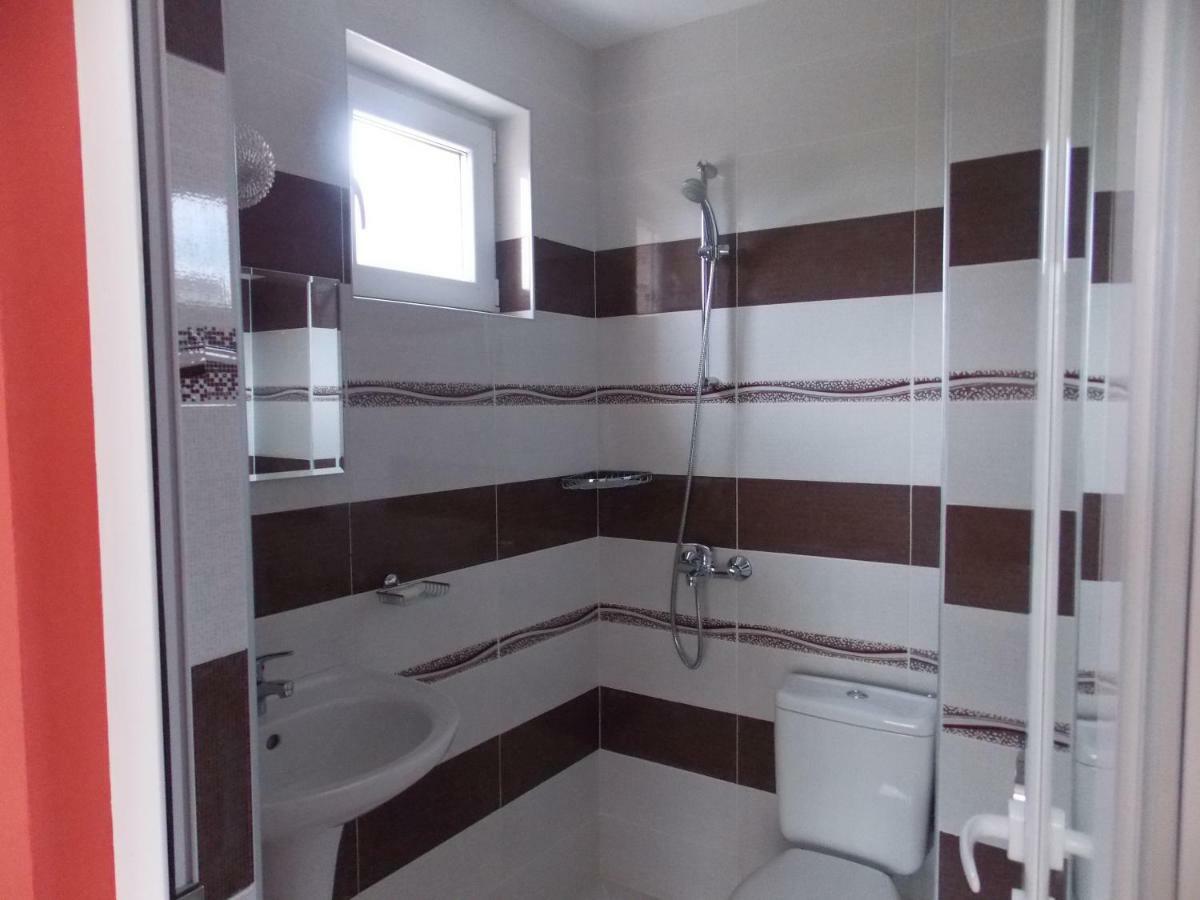 Guest House Nedelchevi Primorsko Bagian luar foto